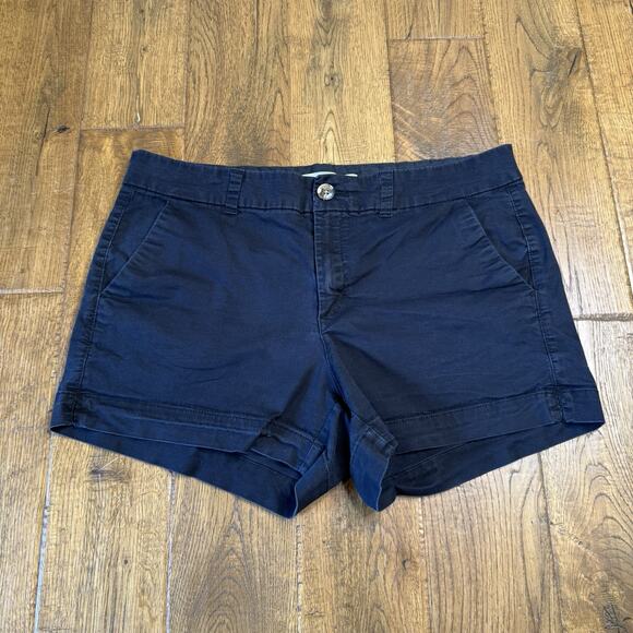 Lot of 2 Old Navy Everyday Mid Rise Shorts, Size 12, White and Black, 4" Inseam - Picture 10 of 11